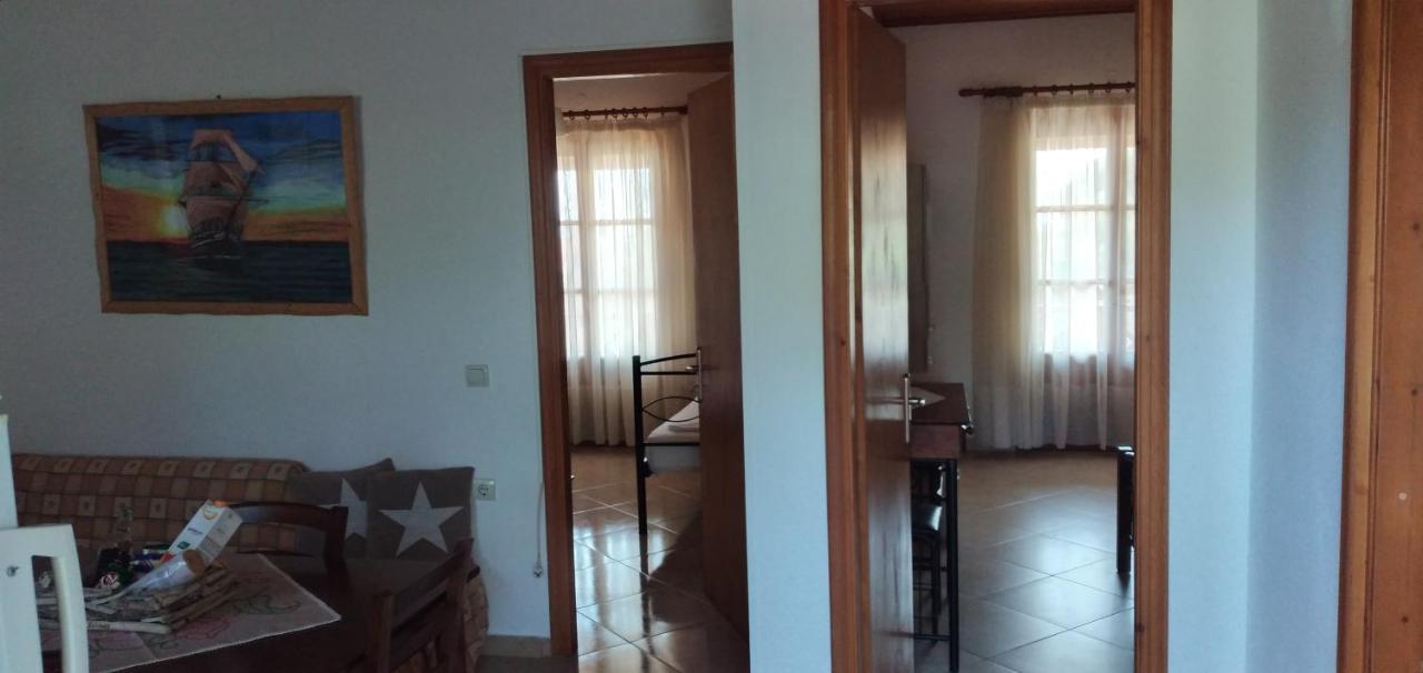 Athina Studio Apartments Kerveli Exteriér fotografie