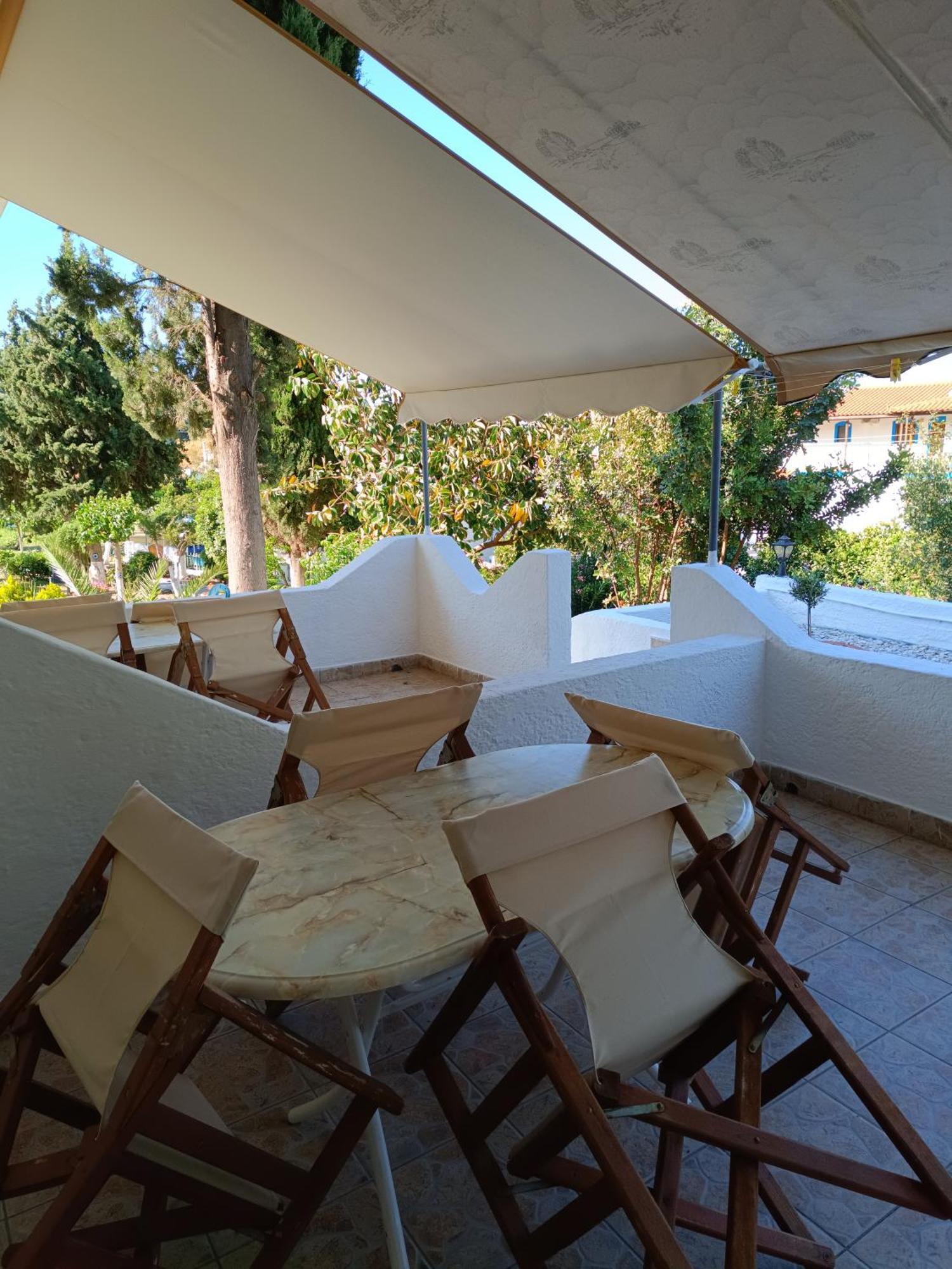 Athina Studio Apartments Kerveli Exteriér fotografie