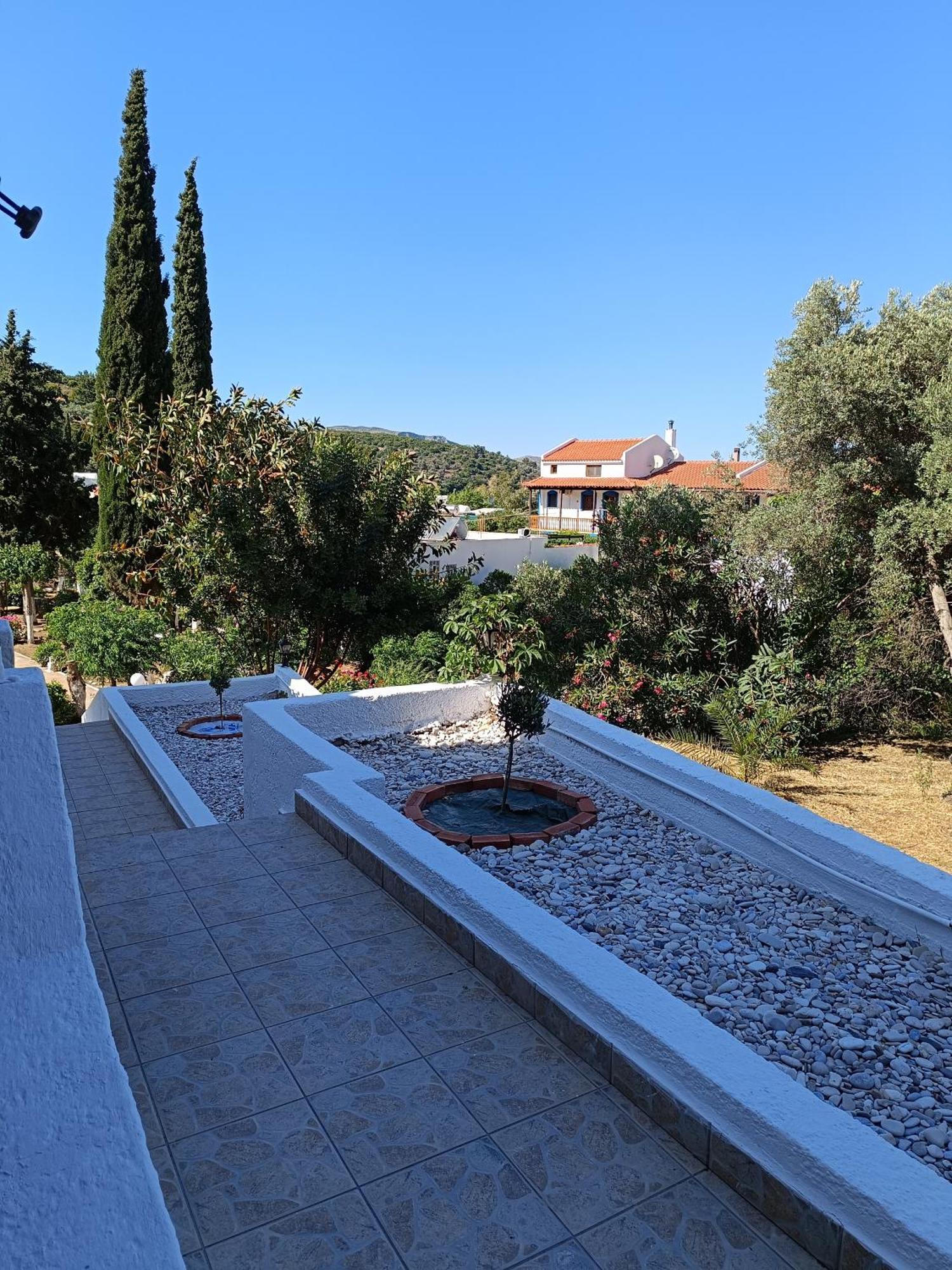Athina Studio Apartments Kerveli Exteriér fotografie