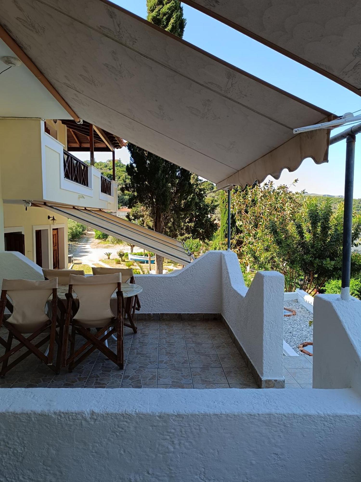 Athina Studio Apartments Kerveli Pokoj fotografie