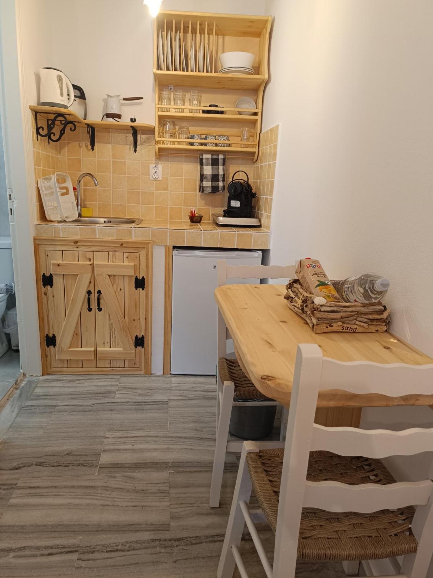 Athina Studio Apartments Kerveli Exteriér fotografie